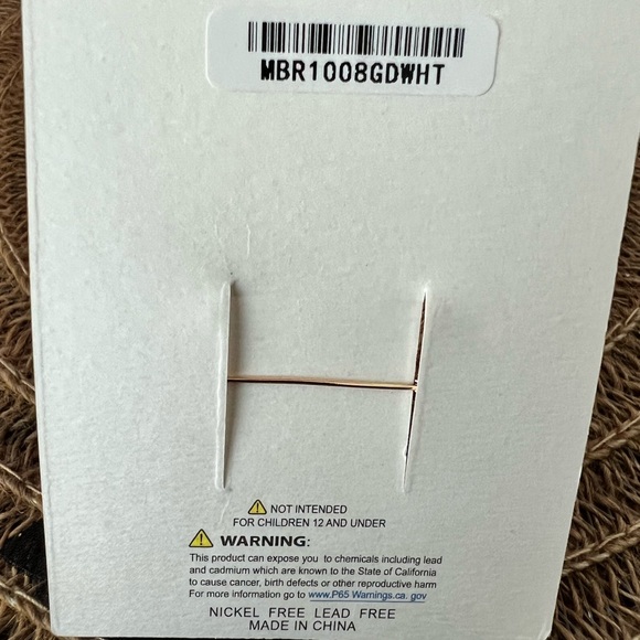 Brand New Fashion Jacket with Tulle Skirt Brooch NWT - Picture 3 of 3